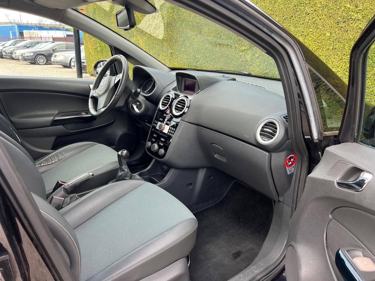 Opel Corsa 1.2 5 porte Enjoy