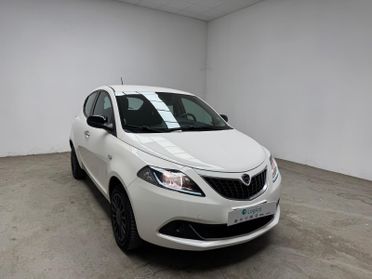 LANCIA Ypsilon III 2021 - Ypsilon 1.0 firefly hybrid Silver s&s 70c