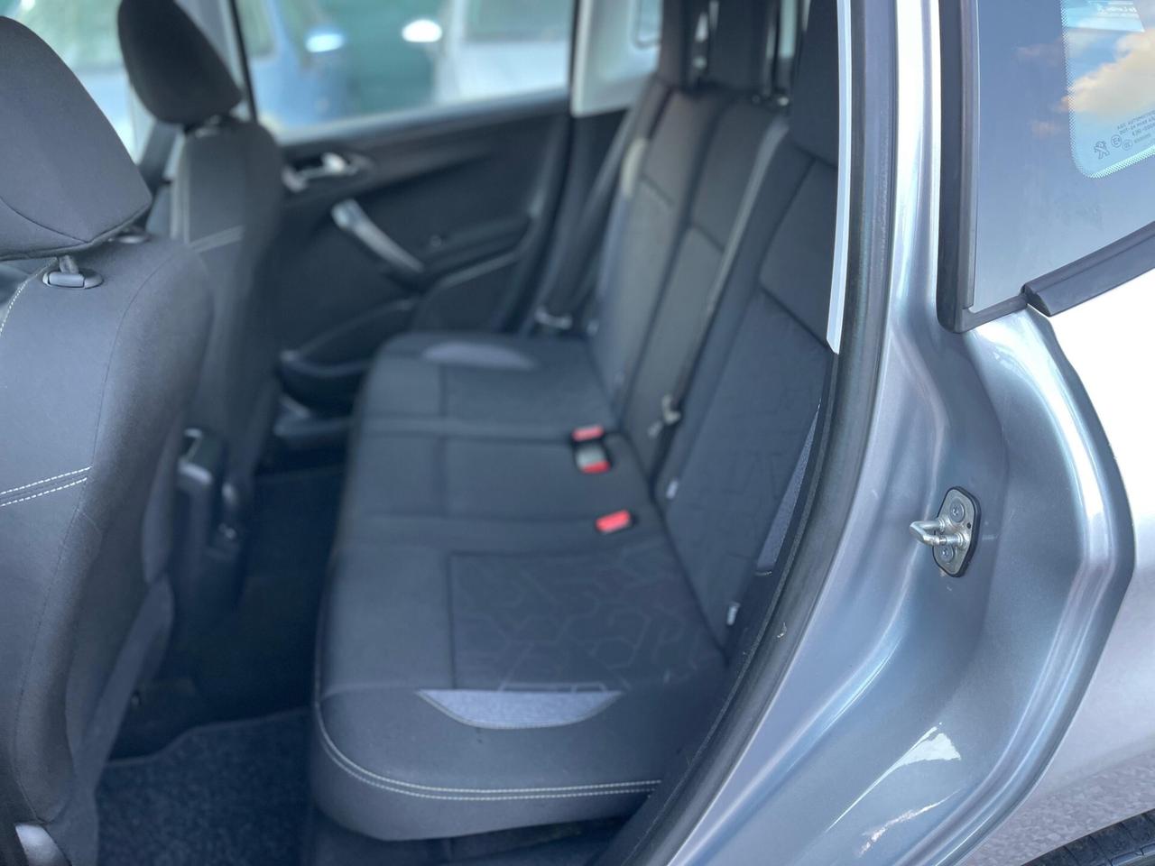 Peugeot 2008 PureTech 82 Allure 2018