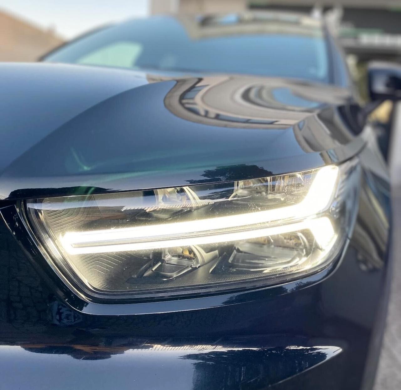 Volvo XC40 T2 Momentum Pro