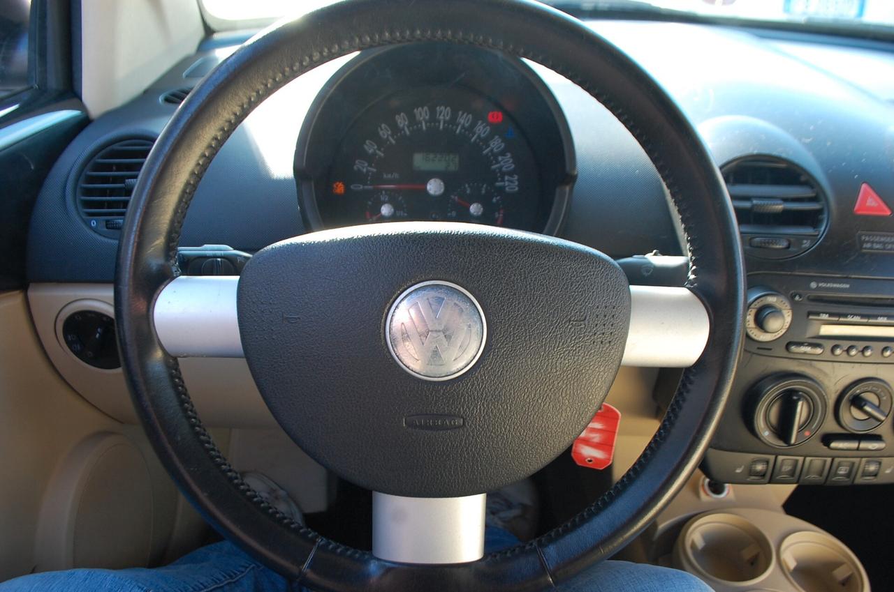 Volkswagen New Beetle Cabrio 1.9 TDI 100CV Uff Italy Lega Pelle