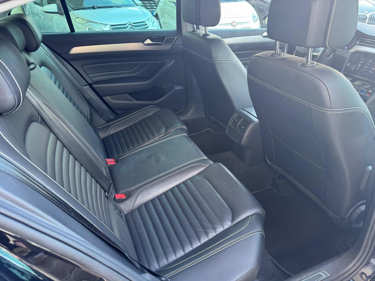 Volkswagen Passat 2.0 TDI SCR 190 CV 4MOTION DSG Executive BMT