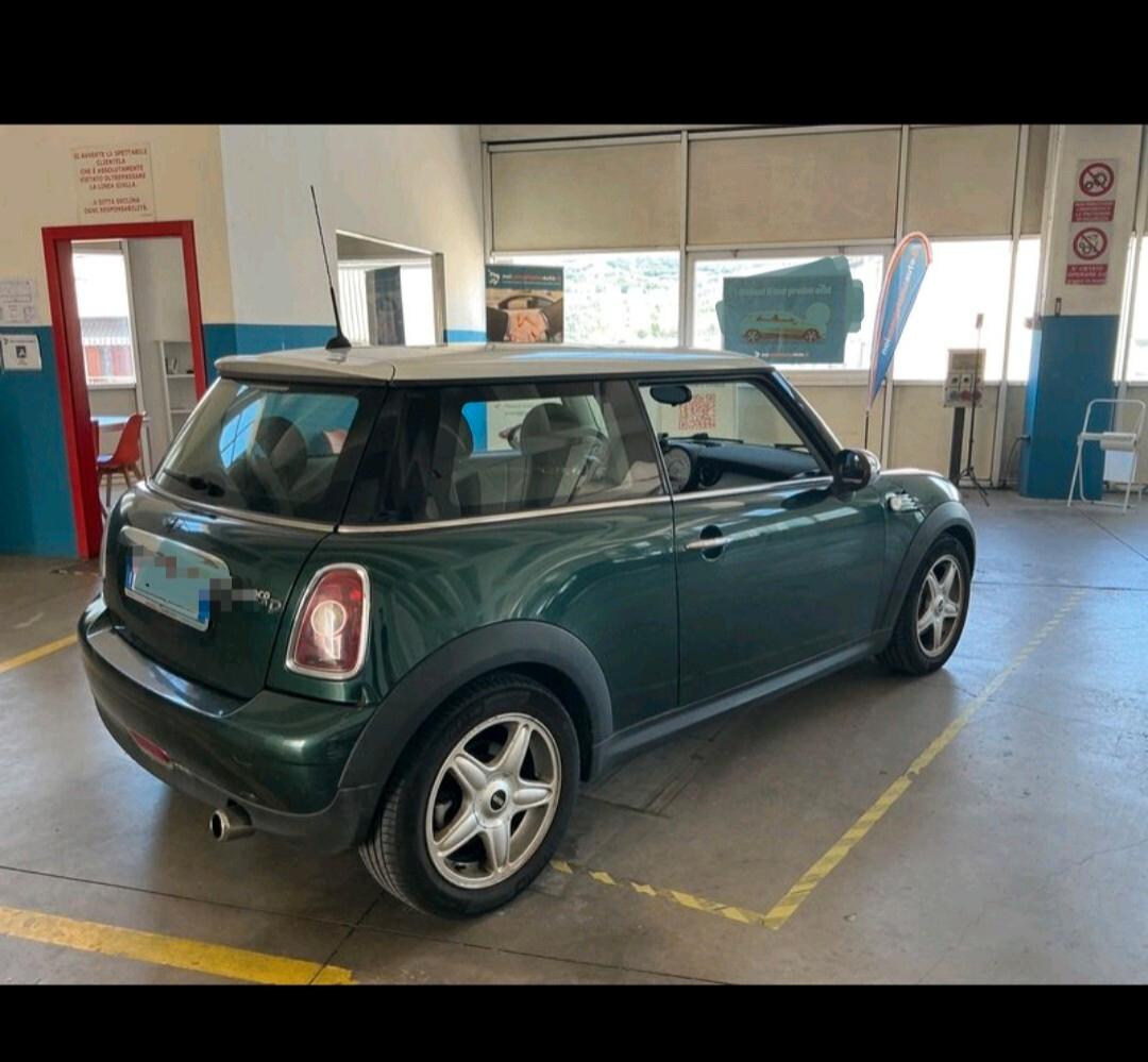 Mini 1.5 Cooper D 2010