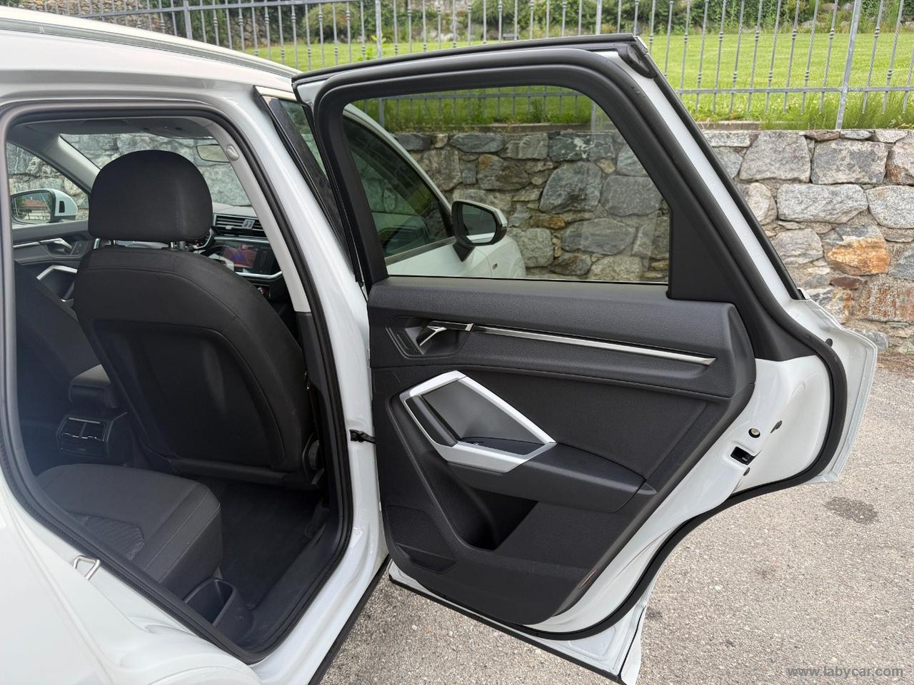 AUDI Q3 45 TFSI e S tronic S line 245 CV ADAPTIVE