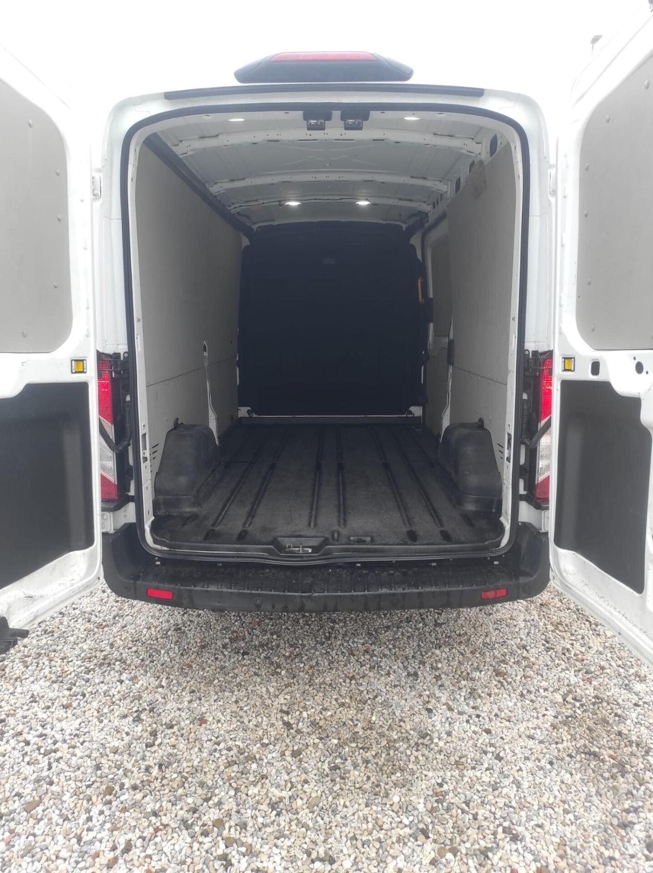 Ford Transit 310 2.0TDCi EcoBlue 130CV L3H2 Iva Compresa