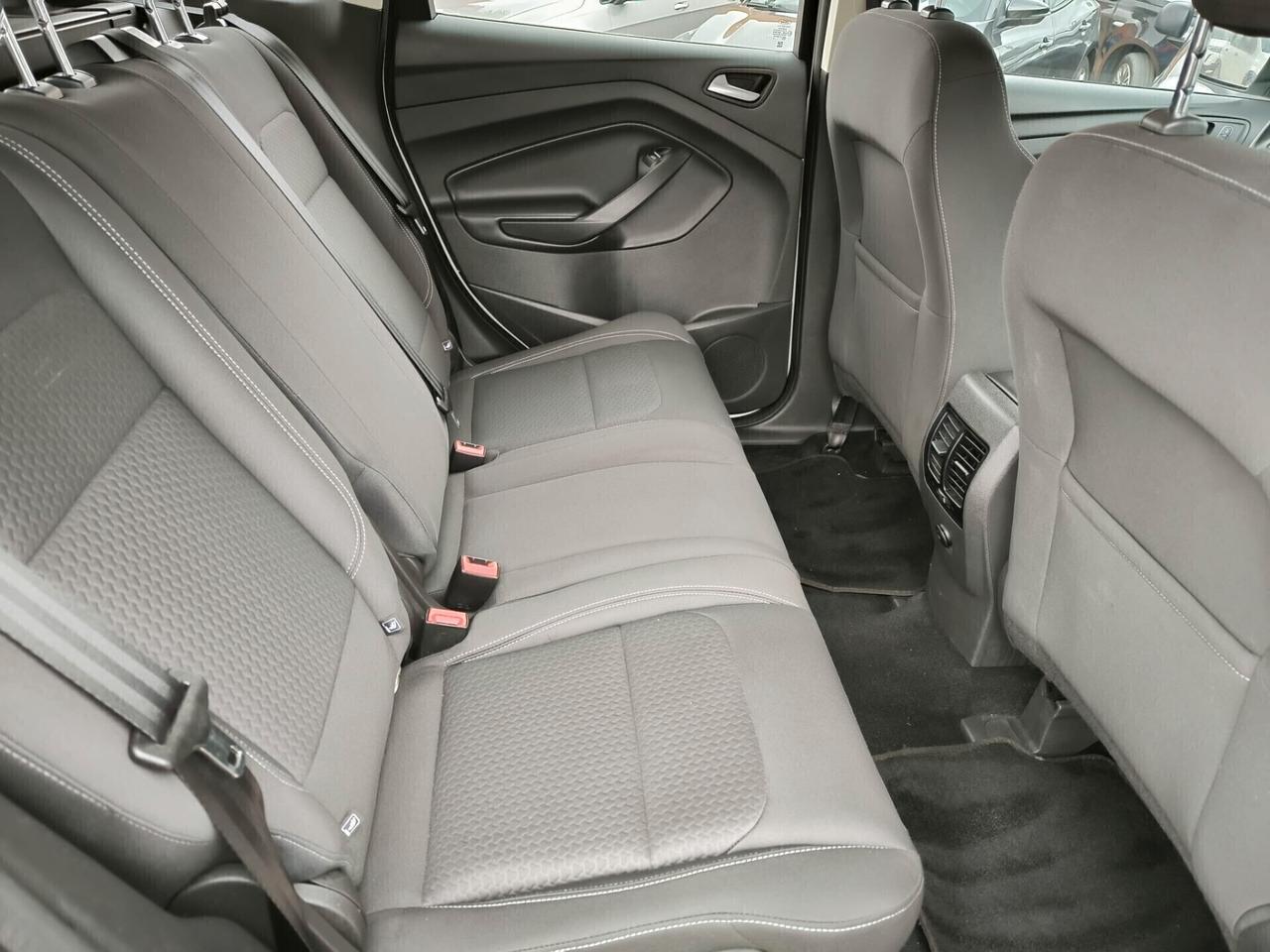 Ford Kuga 1.5 TDCI 120 CV S&S 2WD Business