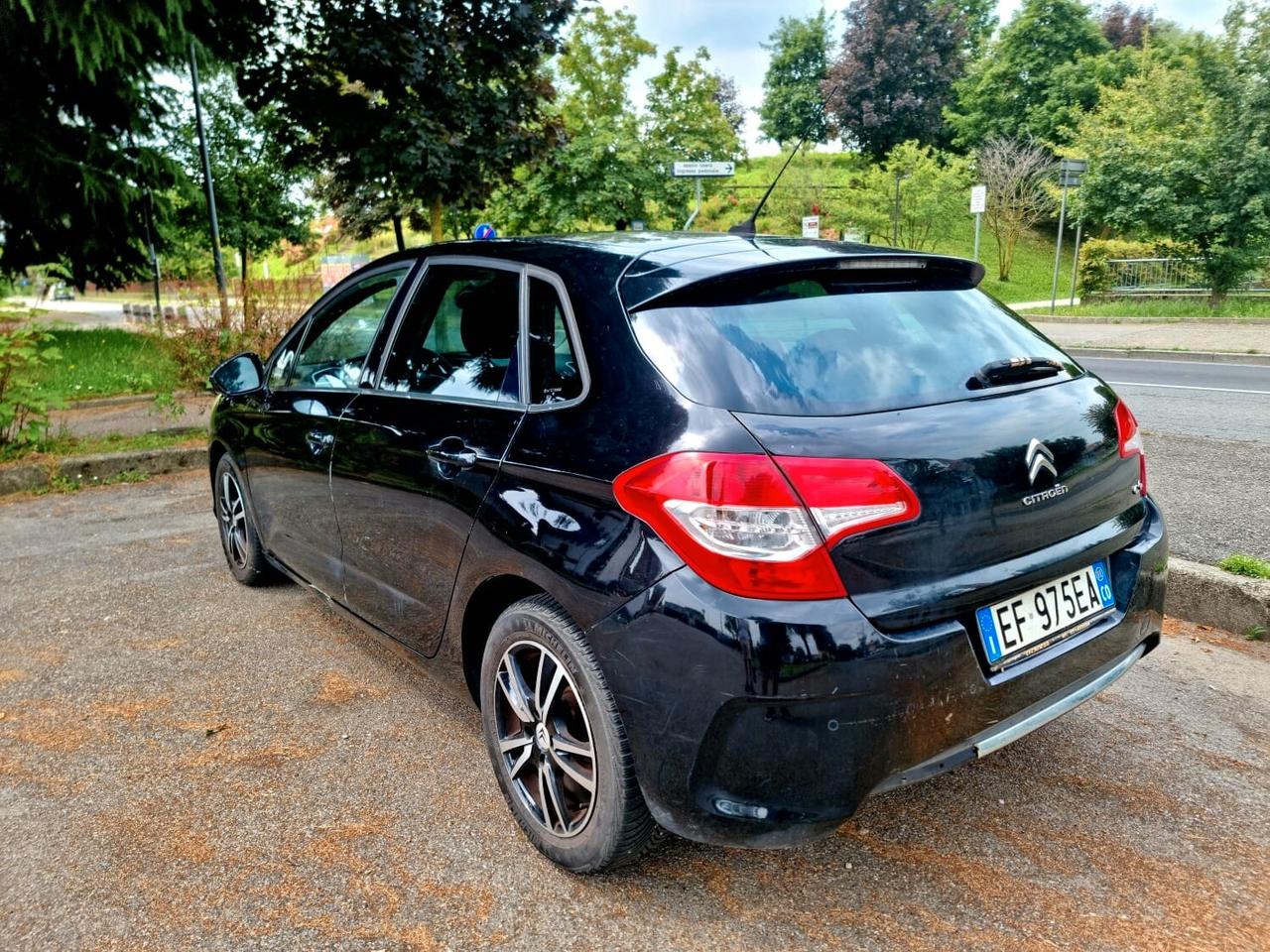 Citroen C4 Picasso 1.6 ADATTA A NEOPATENTATI
