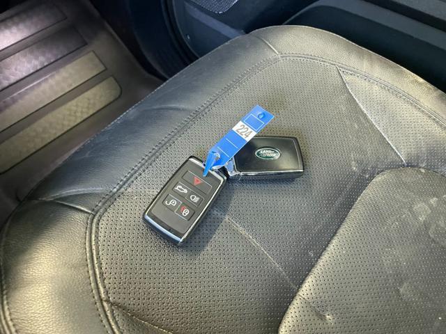 LAND ROVER Defender 110 3.0D I6 200 CV AWD AUTO S