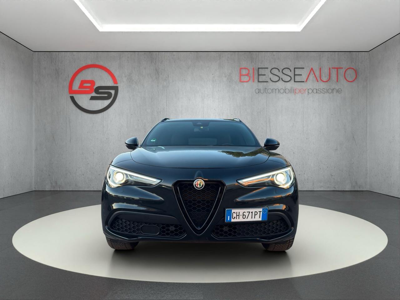 Alfa Romeo Stelvio 210 CV AT8 Q4 Veloce