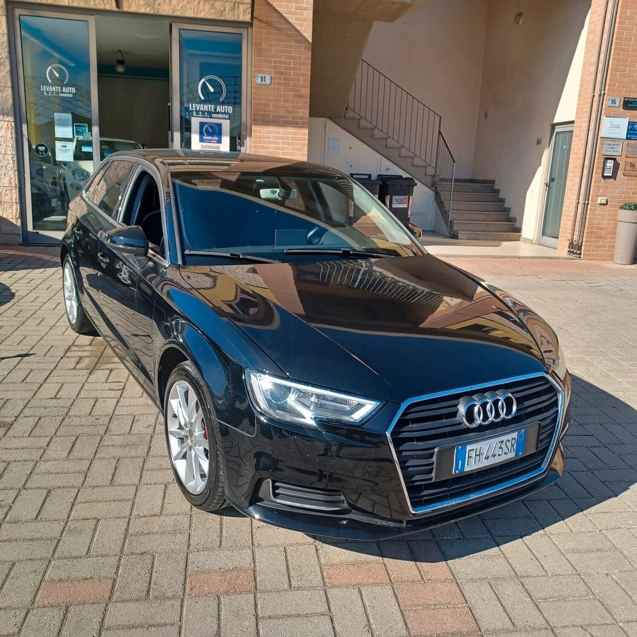 137.288KM AUDI A3 1.6 TDI AUTOMATICA EURO 6