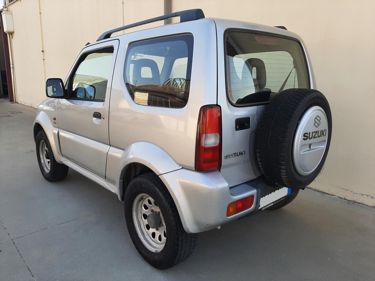 Suzuki Jimny 1.3i 16V cat 4WD JLX