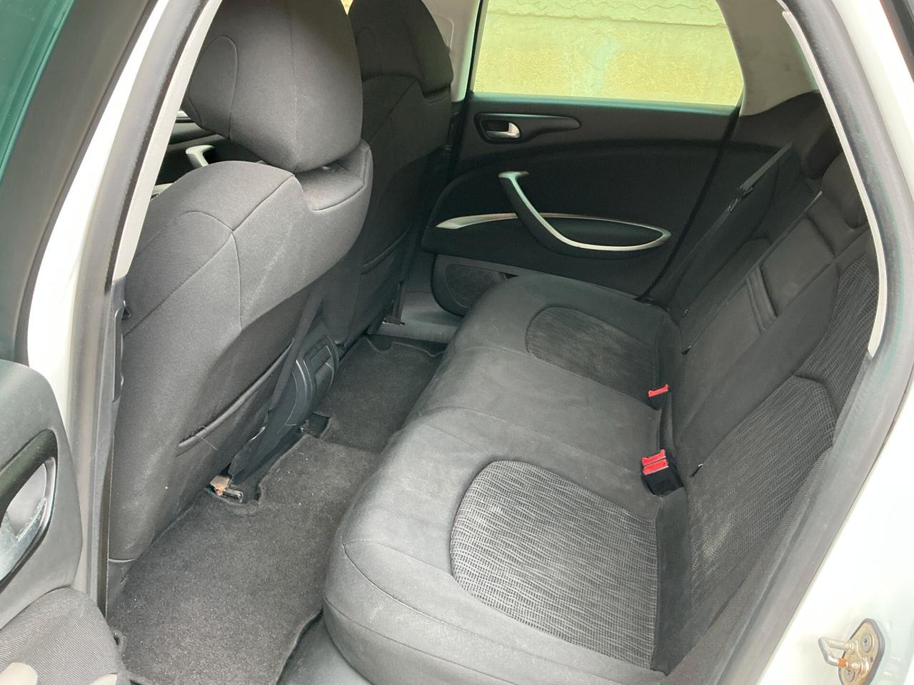 Citroen C5 1.6 e-HDi 110 airdream CMP-6 Seduction