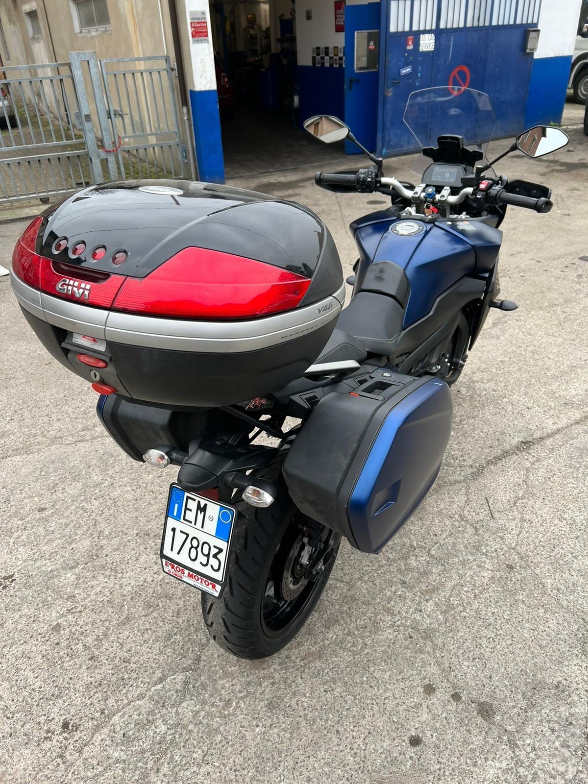 Yamaha Tracer 900