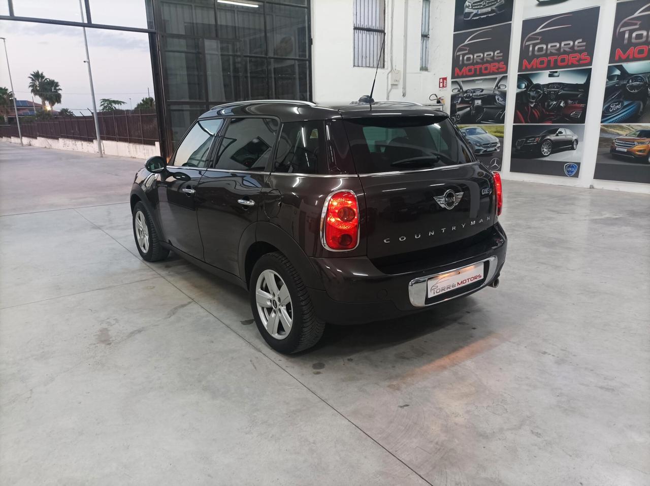 Mini Cooper D Countryman 1.6 CV 90 One 01/2016