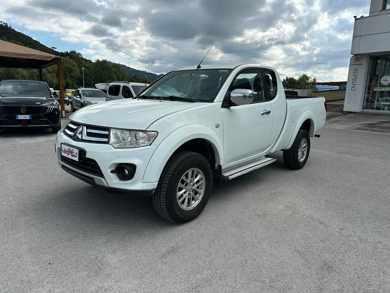 Mitsubishi L200 2.5 DI-D/136CV Club Cab Invite DPF