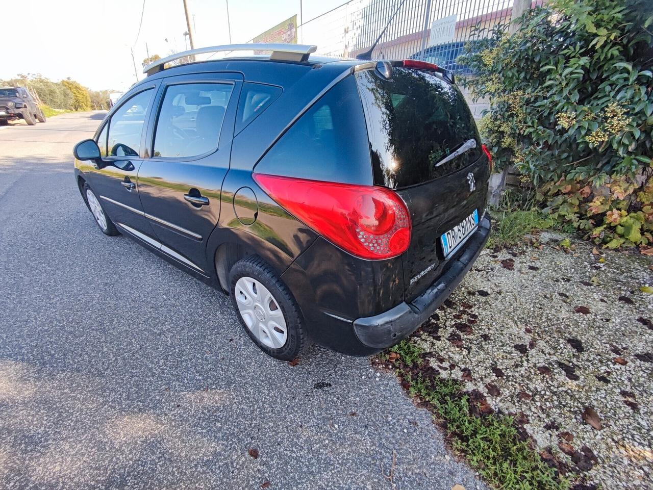 Peugeot 207 1.6 HDi 110CV SW Outdoor