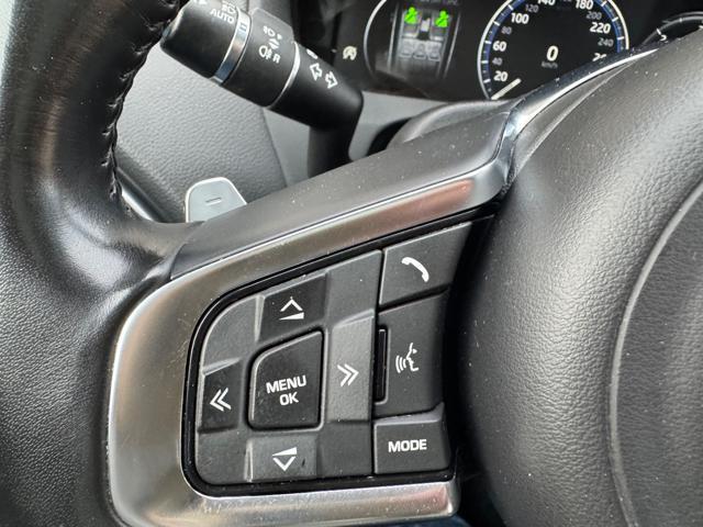 JAGUAR F-Pace 2.0 D 180 CV aut. R-Sport