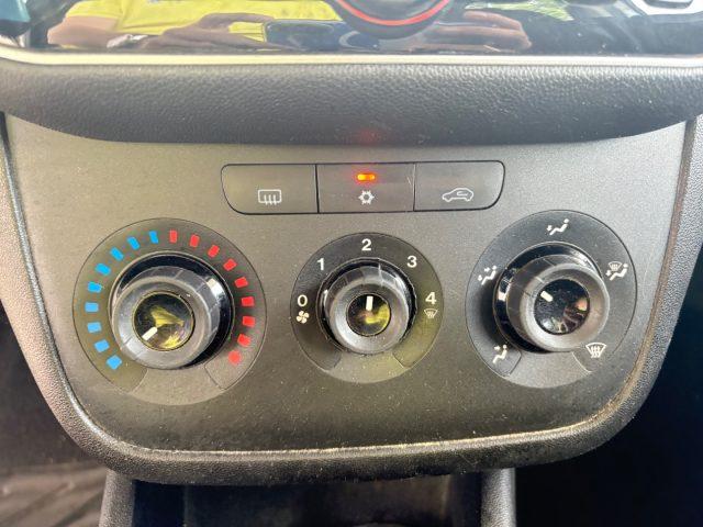 FIAT Punto 1.4 8V 5 porte Easypower Lounge