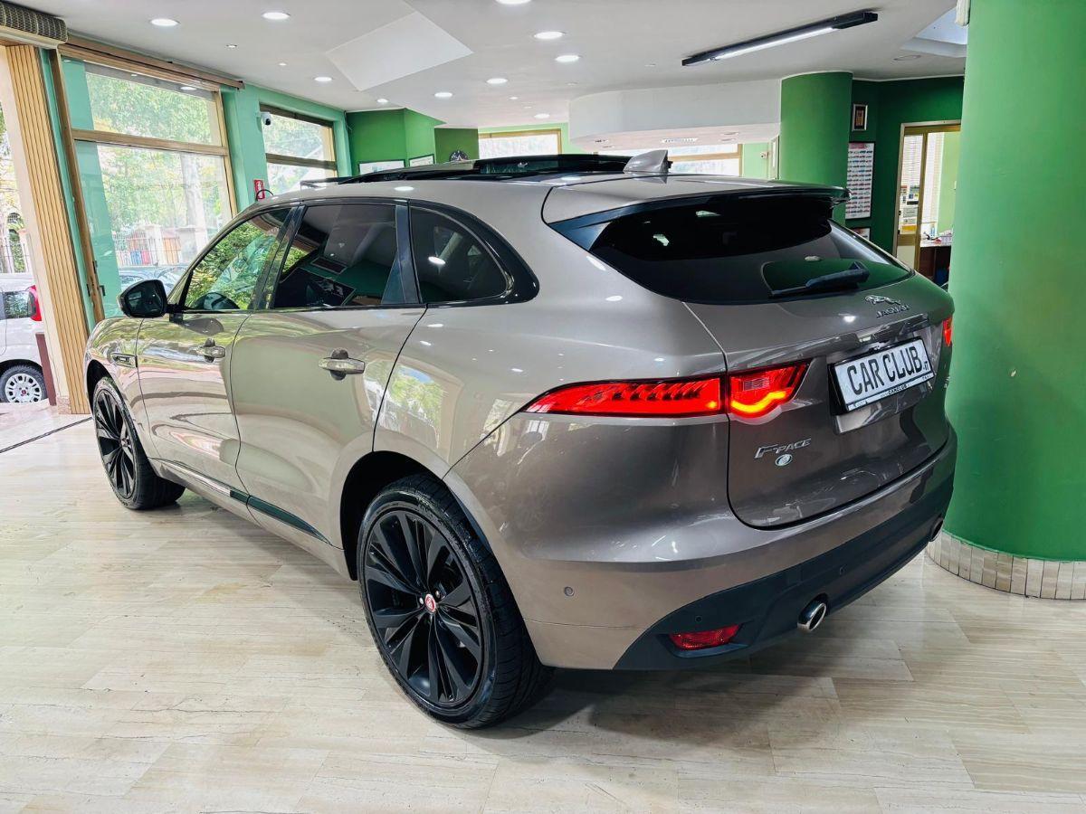 JAGUAR F-Pace 3.0d V6 300 CV AWD aut. First Ed.