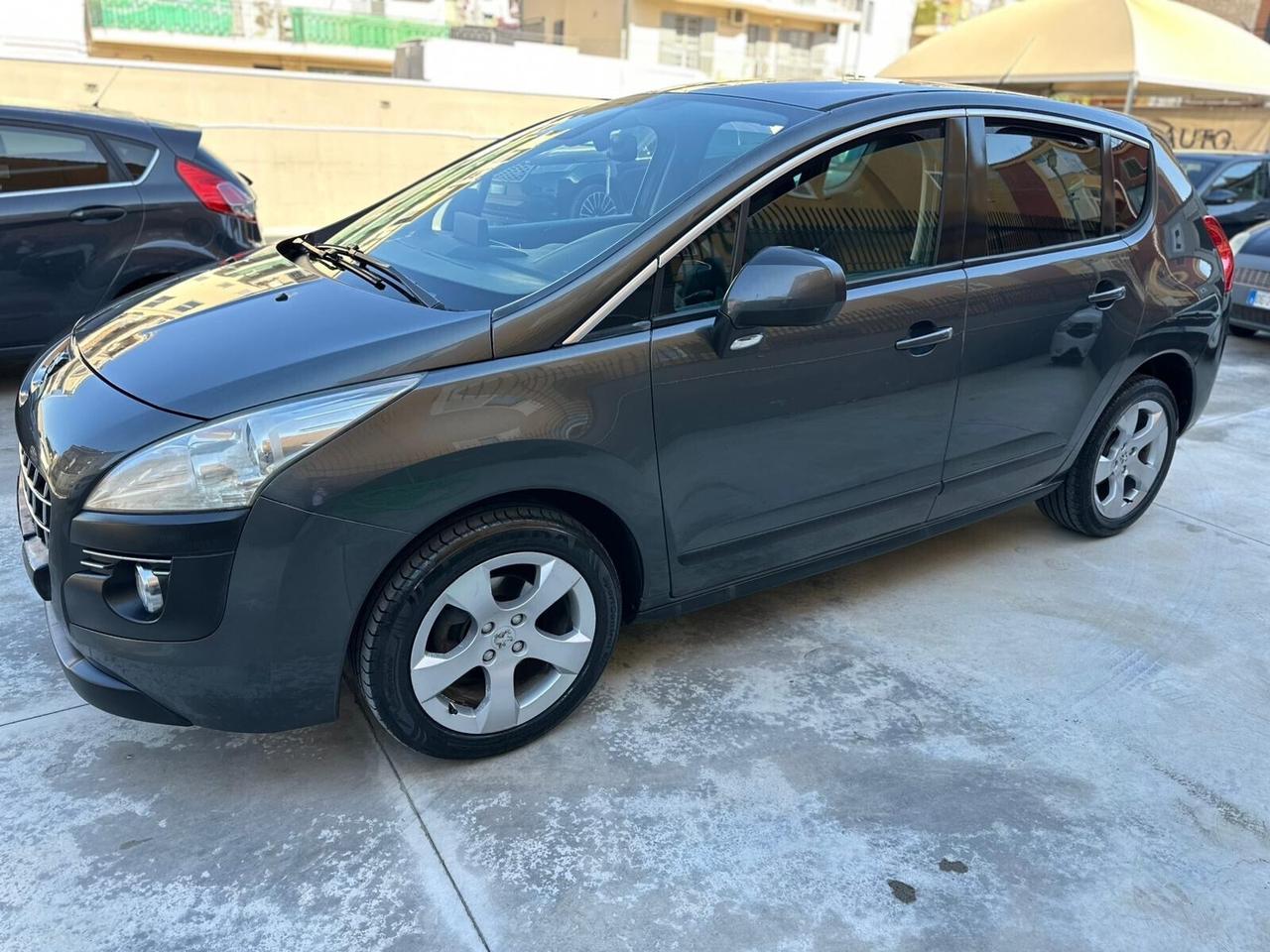 Peugeot 3008 1.6 HDi 115CV Allure