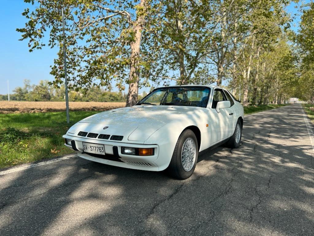 Porsche 924 Turbo - 1982