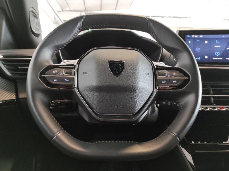 PEUGEOT 2008 2ª serie - 2008 PureTech 130 S&S EAT8 Allure