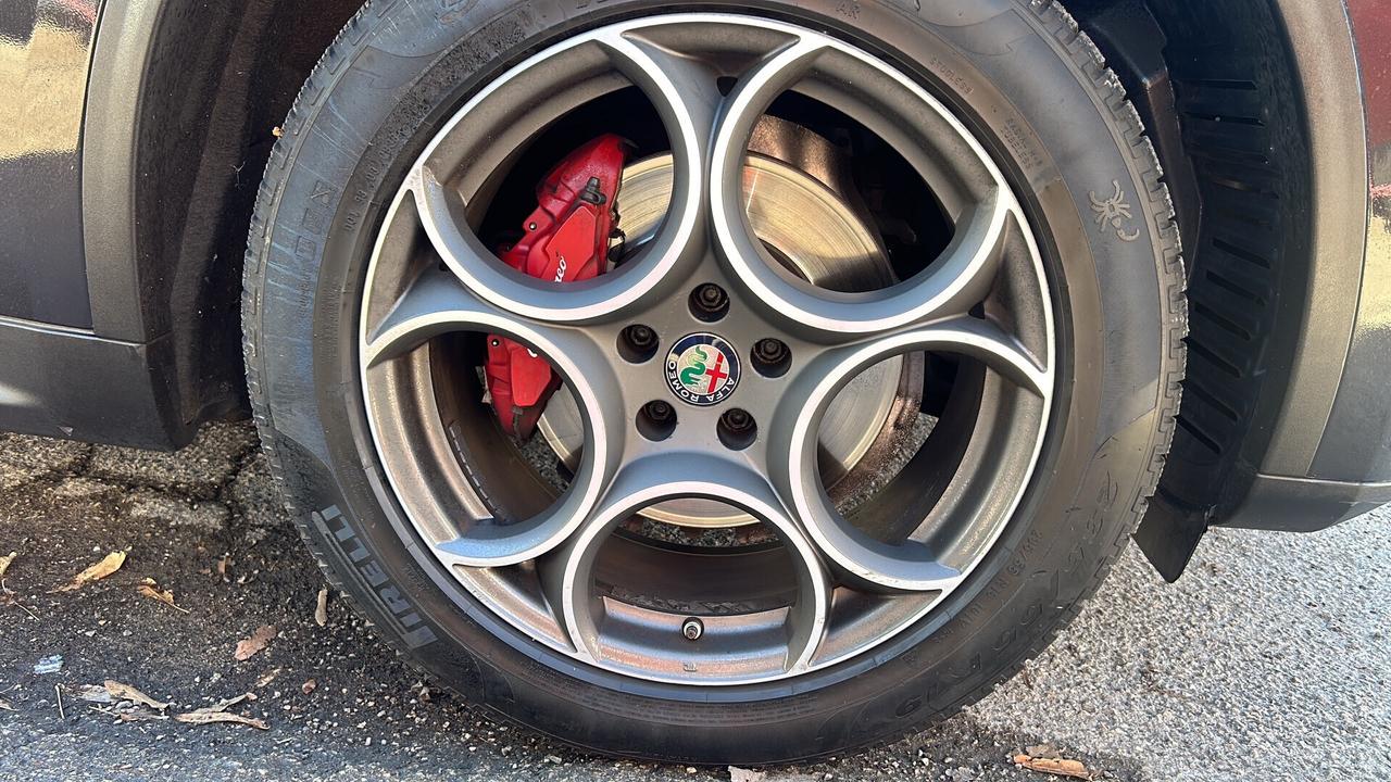 Alfa Romeo Stelvio KM 82.000! 210 CV Q4 Executive