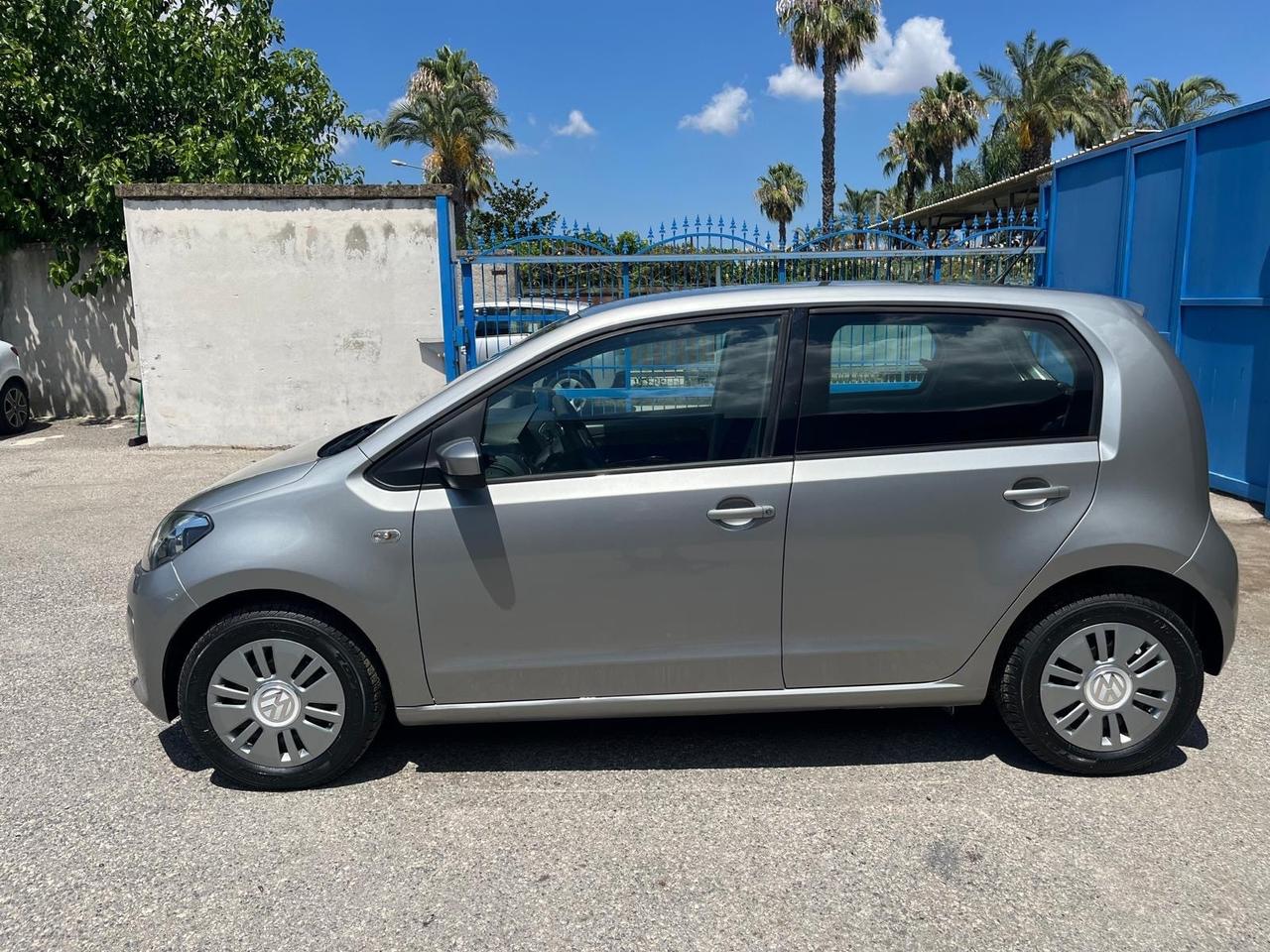 Volkswagen up -5 P-1.0 metano- full- 2015
