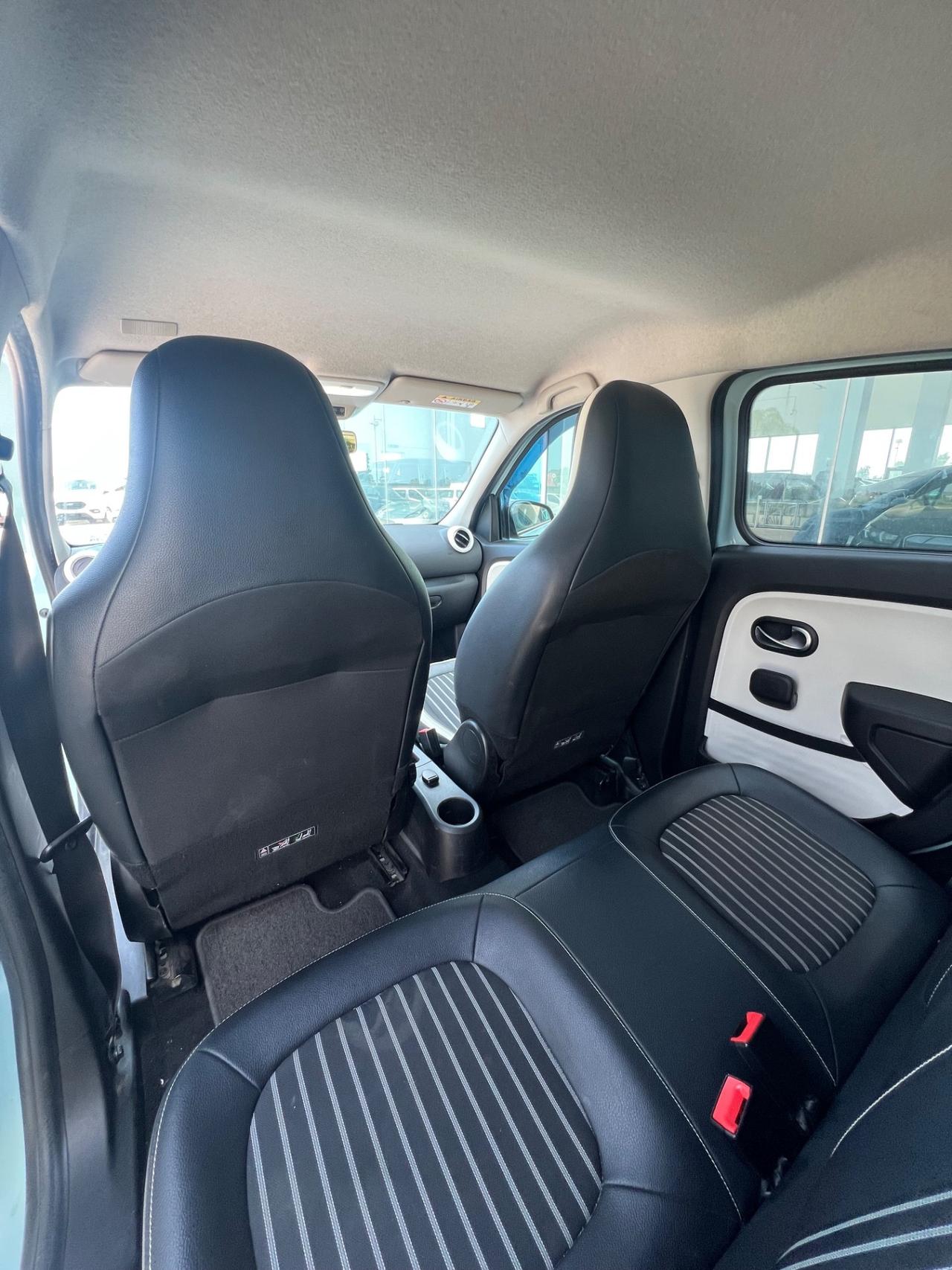 Renault Twingo Electric Intens 42CV RWD