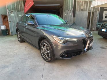 Alfa Romeo Stelvio 2.2 Turbodiesel 210 CV AT8 Q4 Super