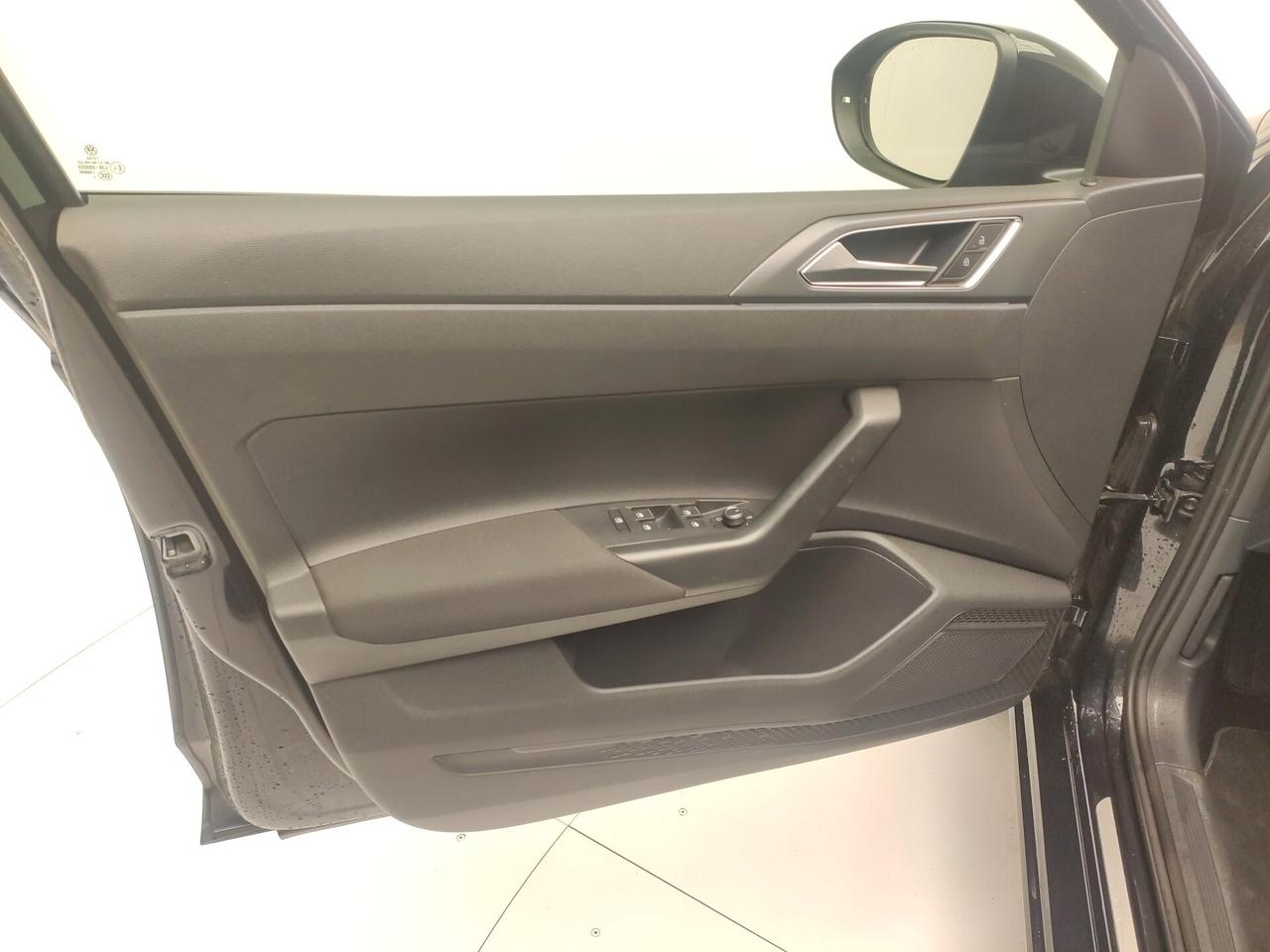 Volkswagen Taigo 1.0 TSI 115 CV R-Line