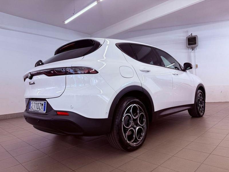 Alfa Romeo Tonale 1.3 280cv Plug-in Hybrid AT6 Sprint Q4