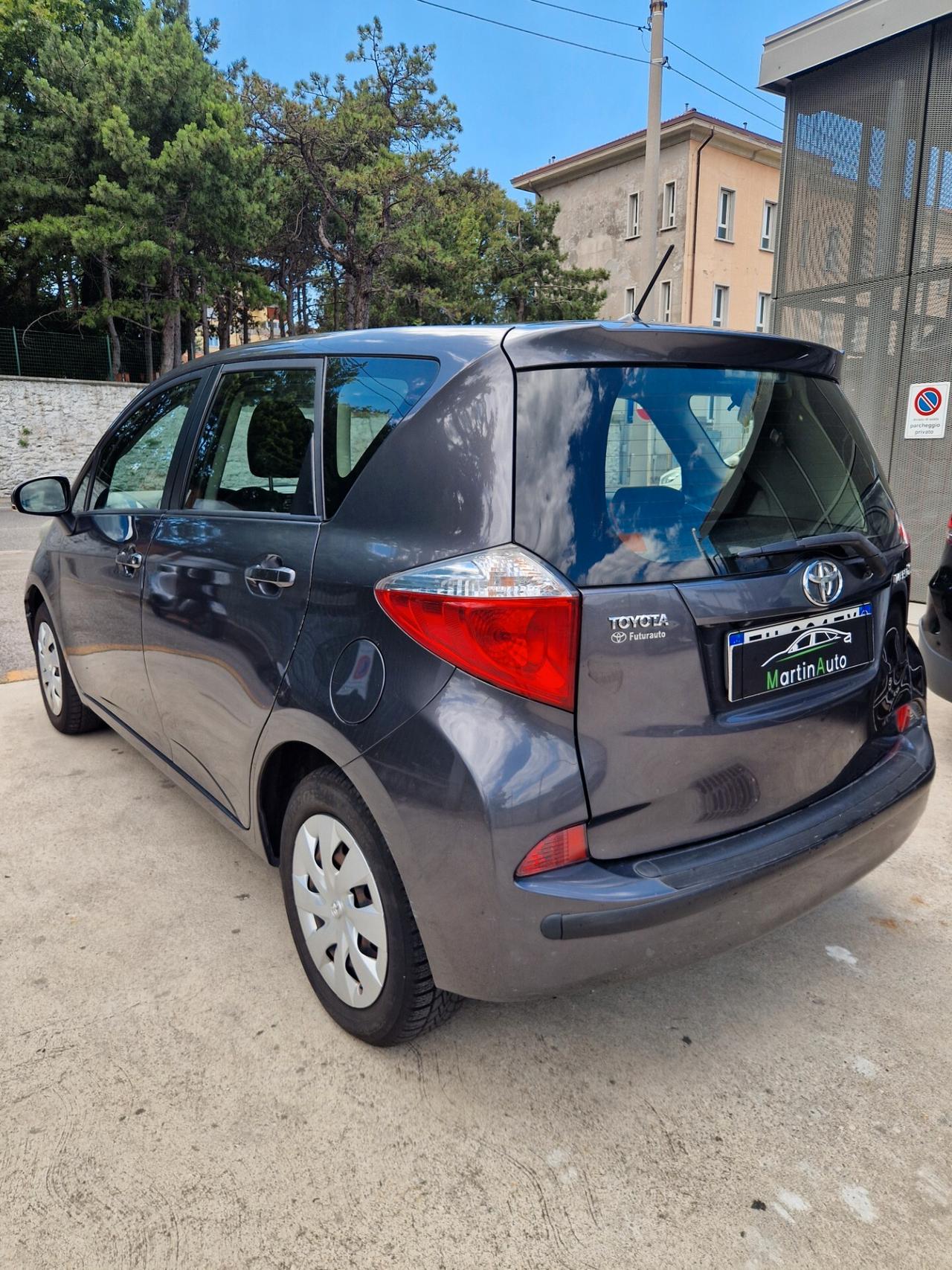 Toyota Verso-S 1.3 Benz 100CV - Garanzia 12 Mesi