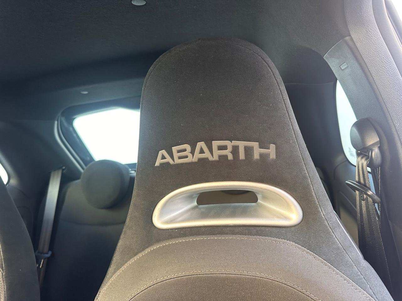 Abarth 595 1.4 Turbo T-Jet 165 CV