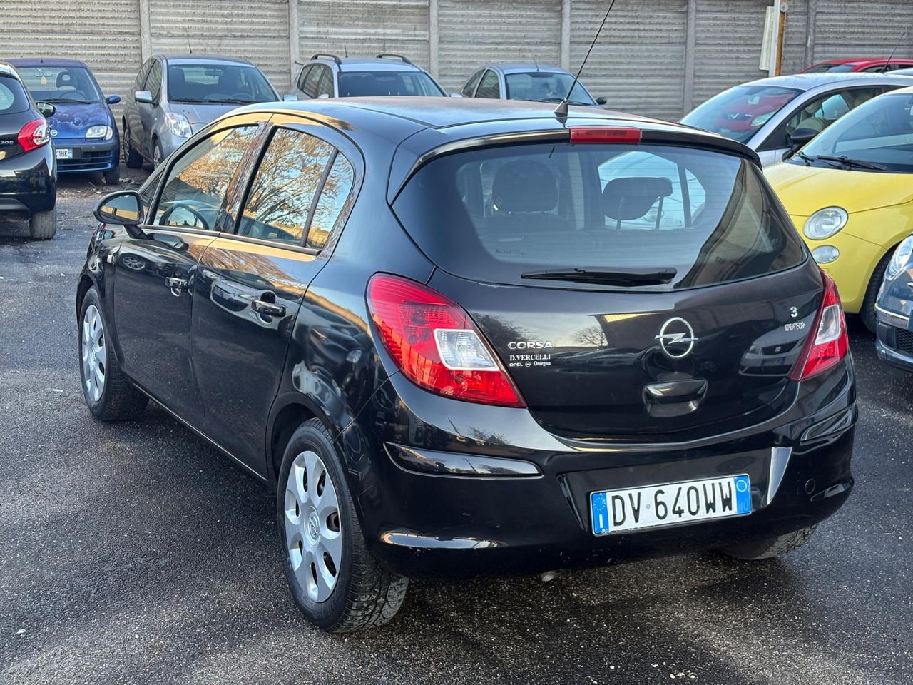 Opel Corsa 1.2 80CV 5 porte GPL-TECH Edition