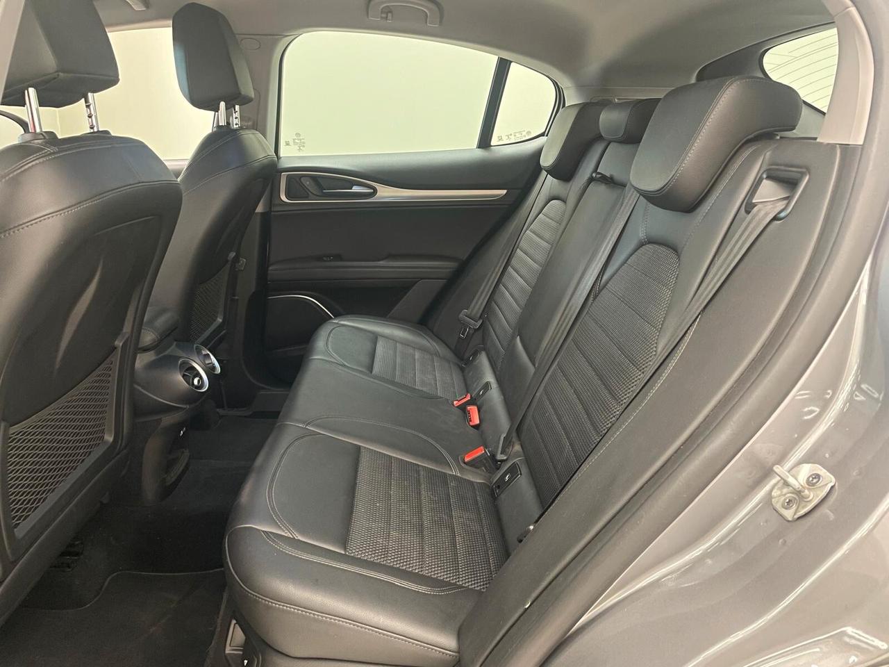 Alfa Romeo Stelvio, 06/2021 2021 2.2 t Executive Q4 190cv auto