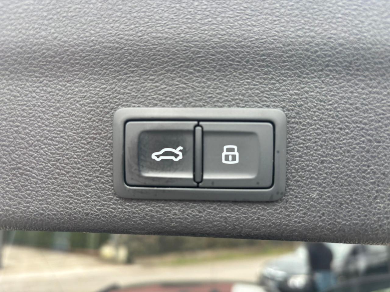 Audi A6 Avant 40 2.0 TDI quattro ultra S tronic Business Sport