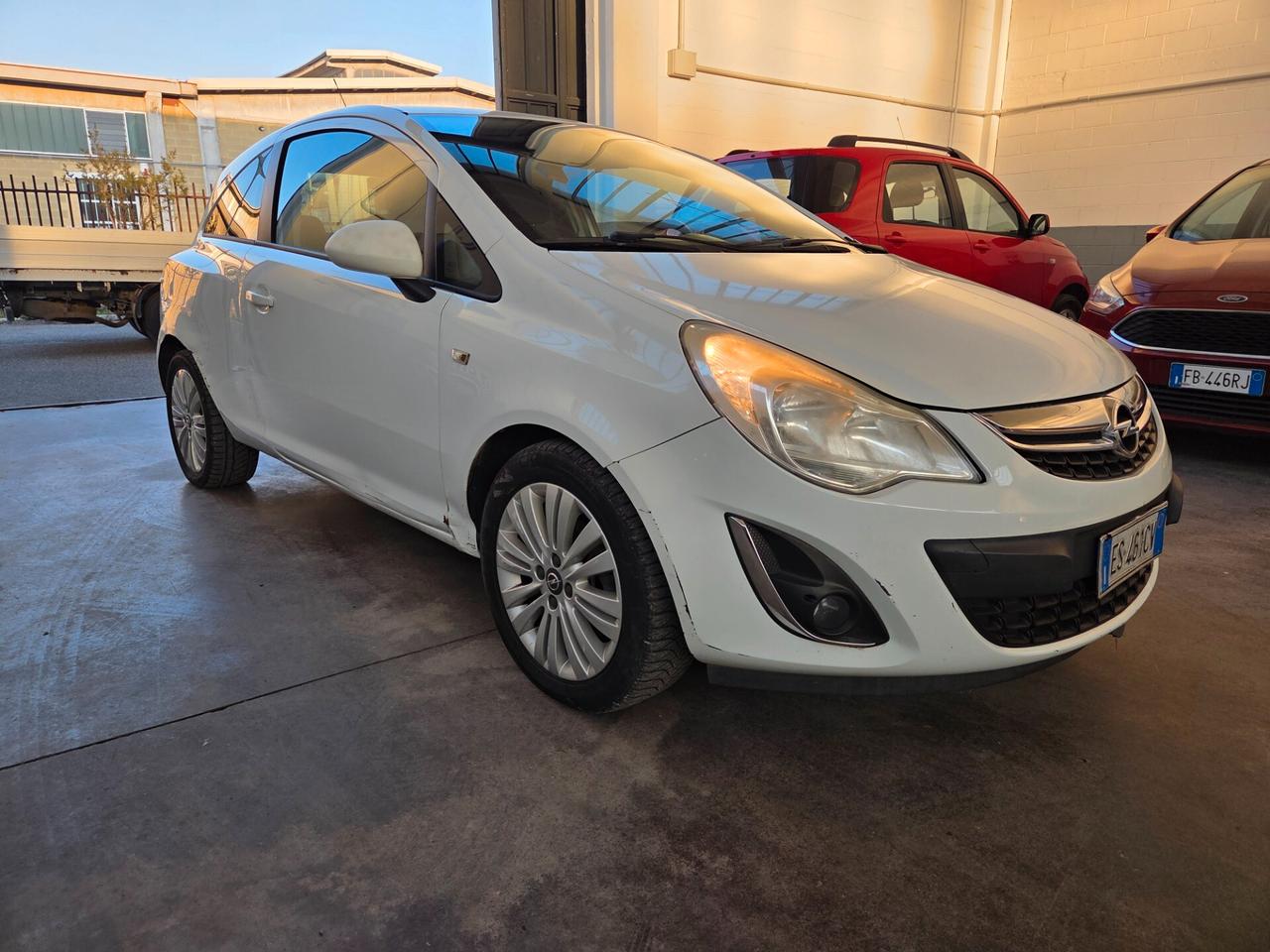 Opel Corsa 1.2 3 porte Edition