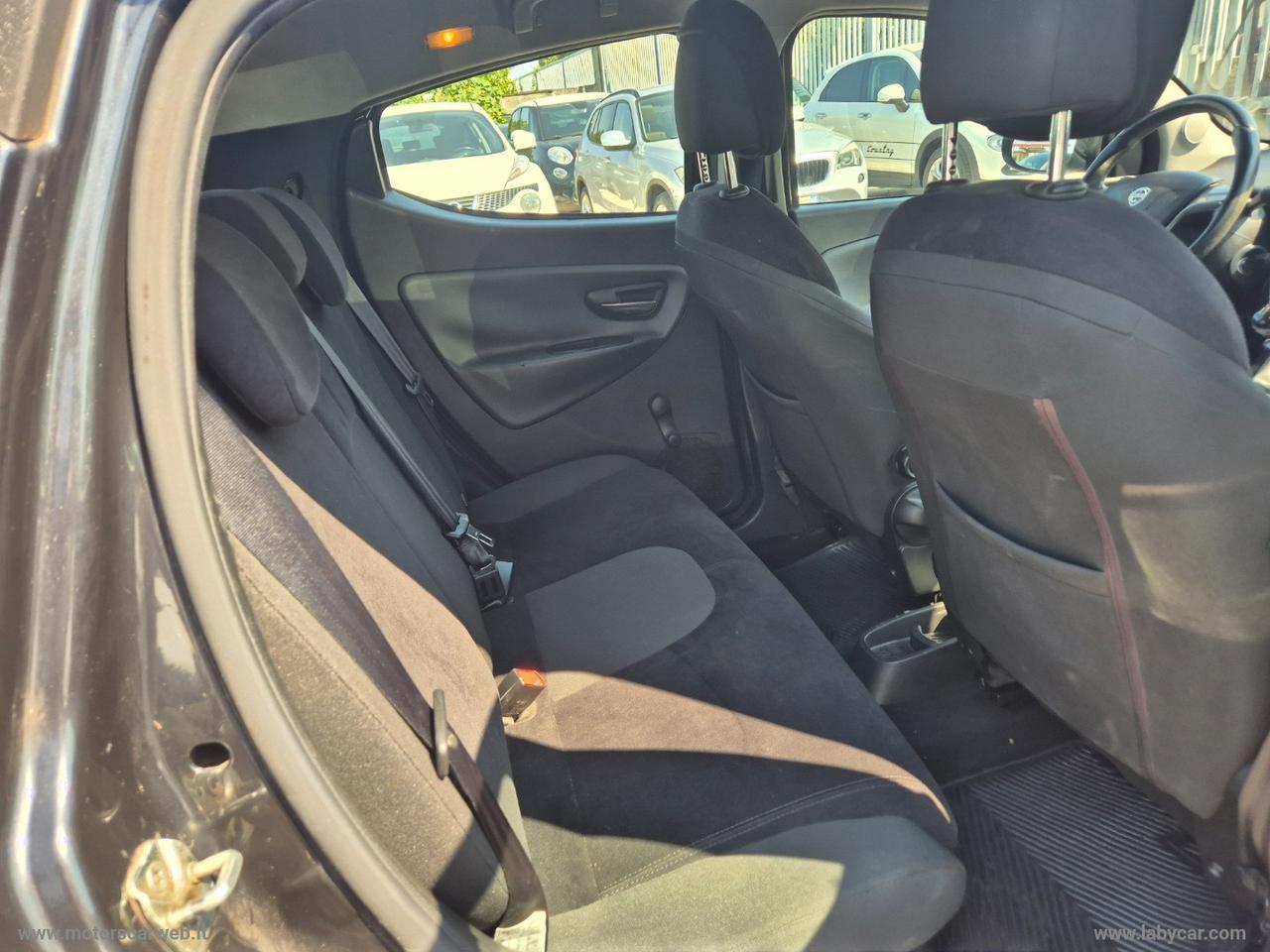 LANCIA Ypsilon 1.2 69 CV 5p. S&S Silver