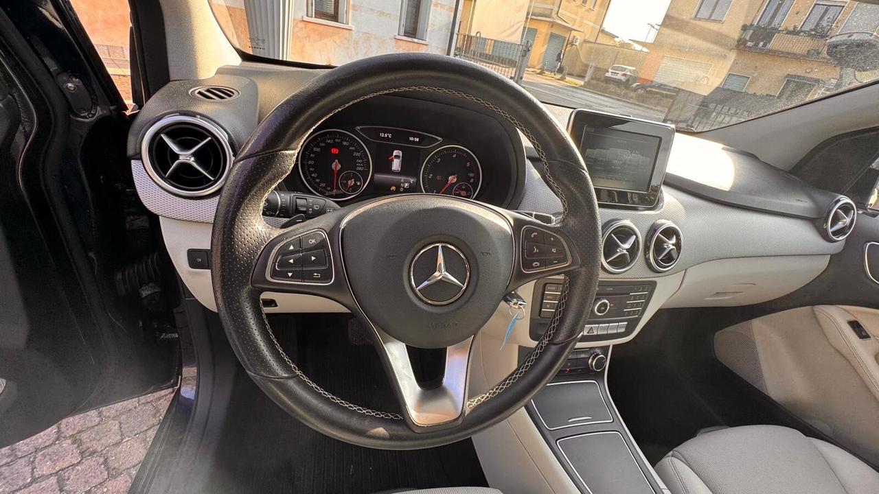 Mercedes-benz B 200 B 160 d Automatic Sport