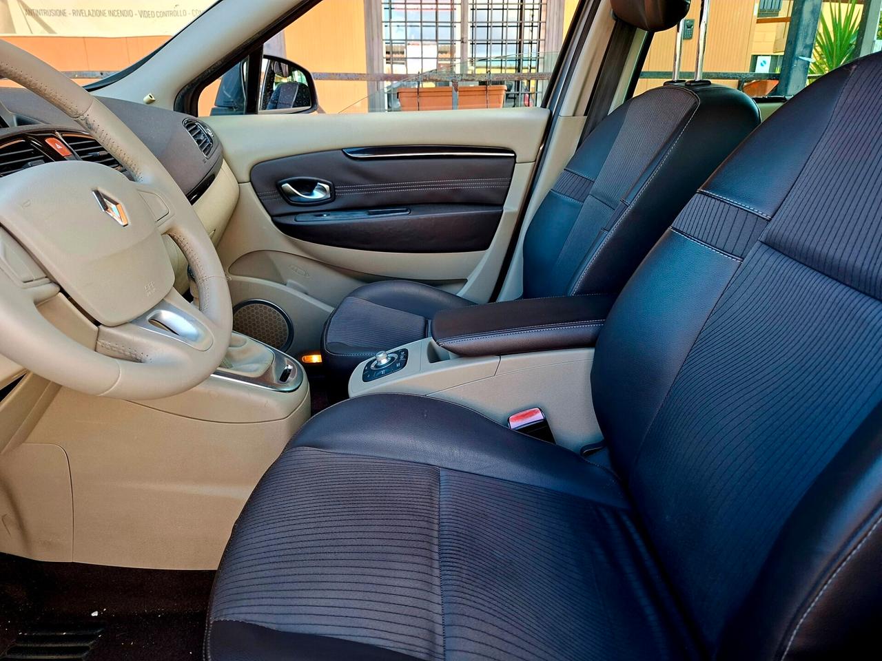 Renault Scenic 1.5 dCi 110CV NAVI*TETTO*CRUISE