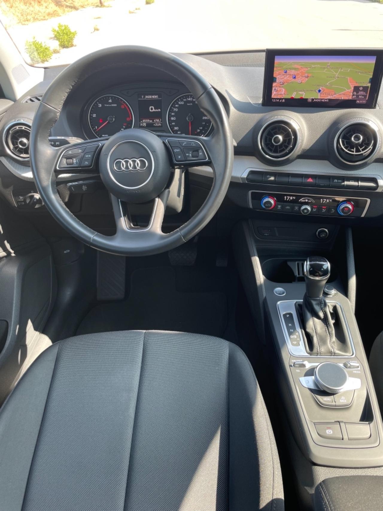 AUDI Q2 30 2.0 TDI Admired S-tronic 116 CV