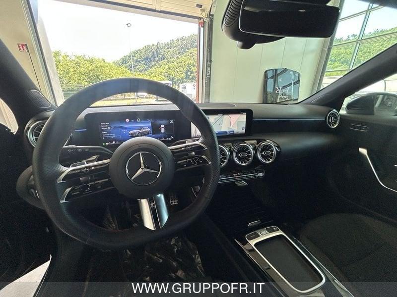 Mercedes-Benz Classe A A 180 d Automatic AMG Line Premium