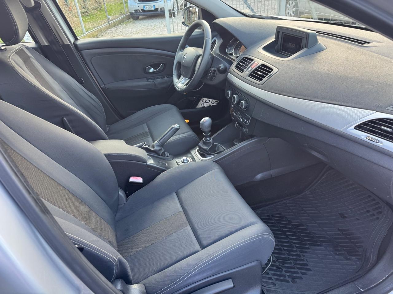 Renault Megane Mégane 1.6 GPL SporTour Dynamique