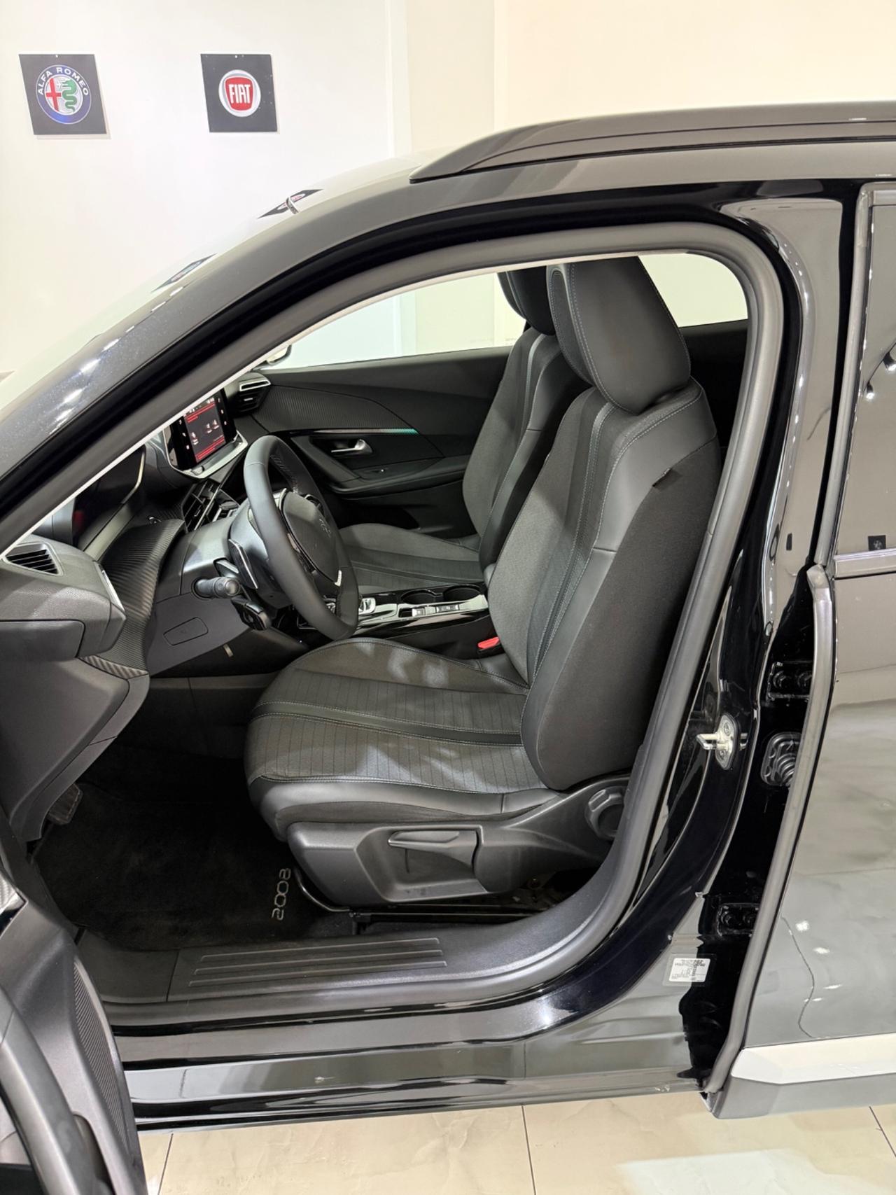 PEUGEOT 2008 BLUEHDi 130 S&S EAT8 ALLURE PACK AUTOCARRO