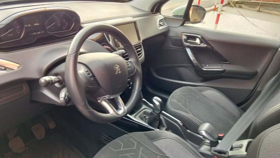 Peugeot 2008 PureTech Turbo 110 S&S Allure