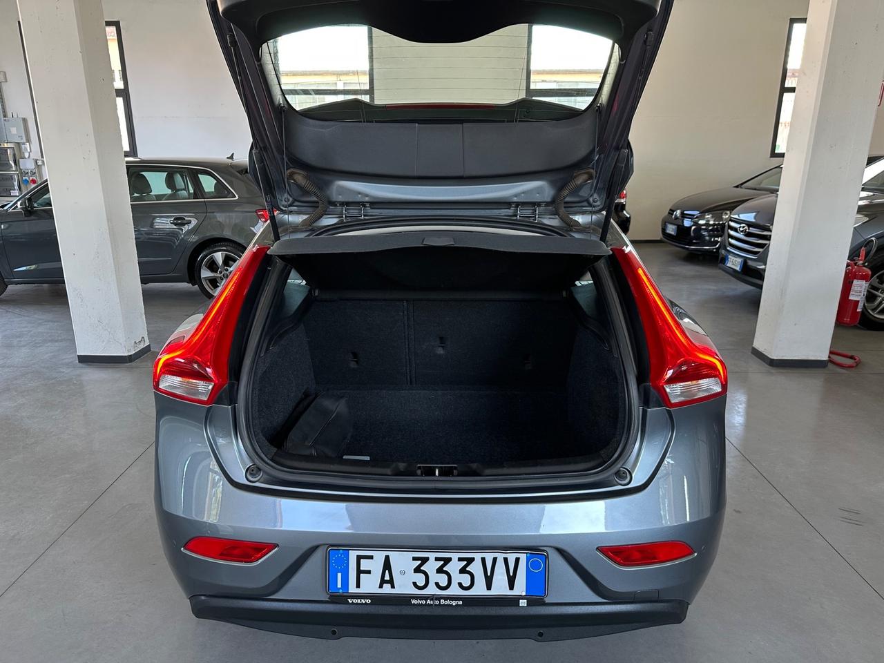 Volvo V40 D2 Momentum