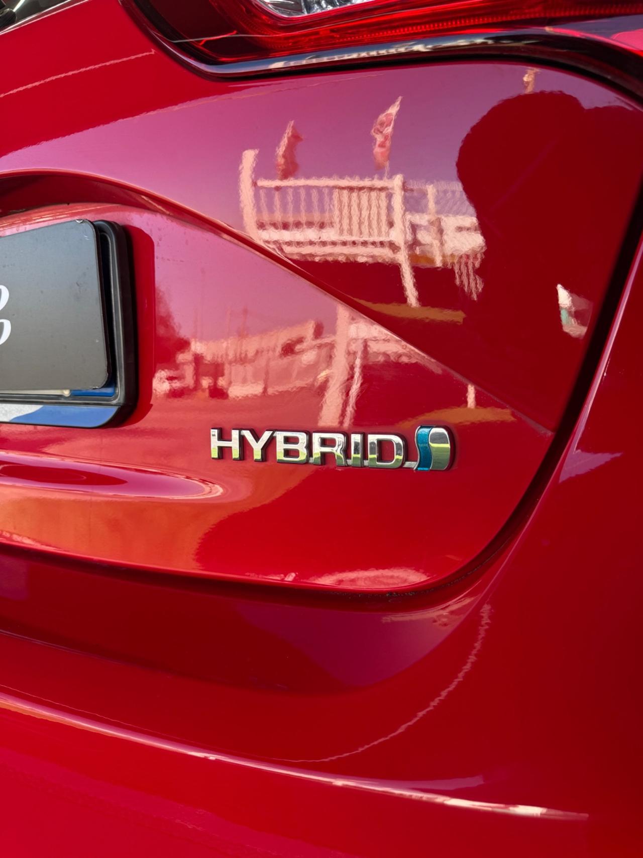 Toyota Yaris 1.5 Hybrid TREND RED EDITION 2018