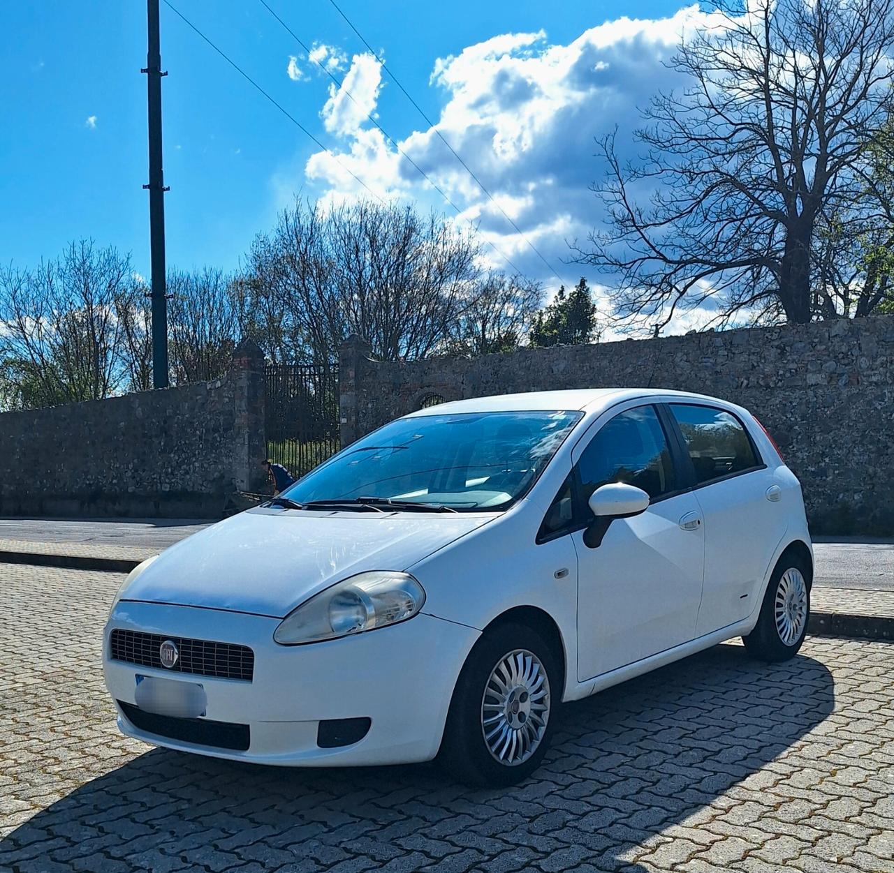Fiat Grande Punto 1.2 - 5 porte - OK NEOPATENTATI