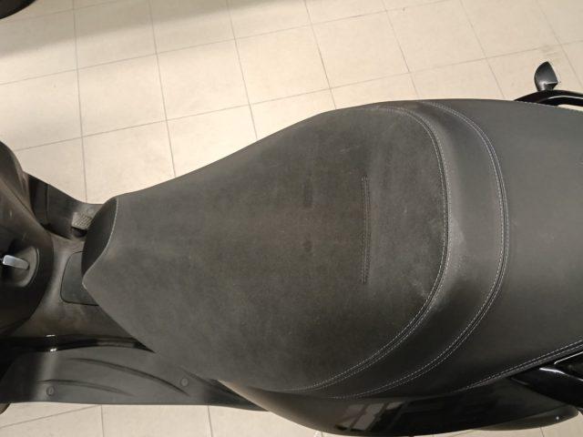 PIAGGIO MP3 300 HPE DEEP BLACK E5 ABS KM 9 !!!!!!